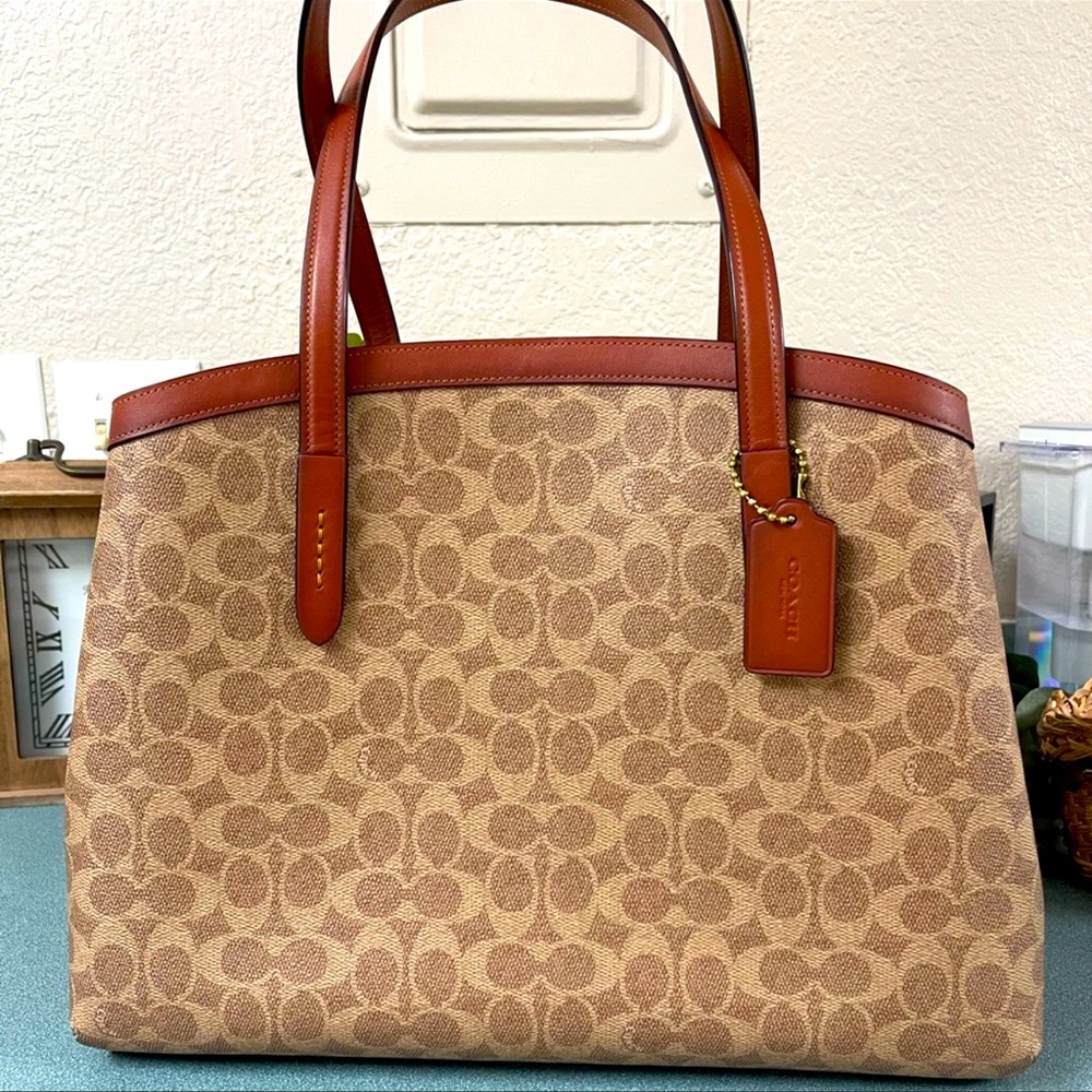 COACH CHARLIE 40 CARRYALL LARGE